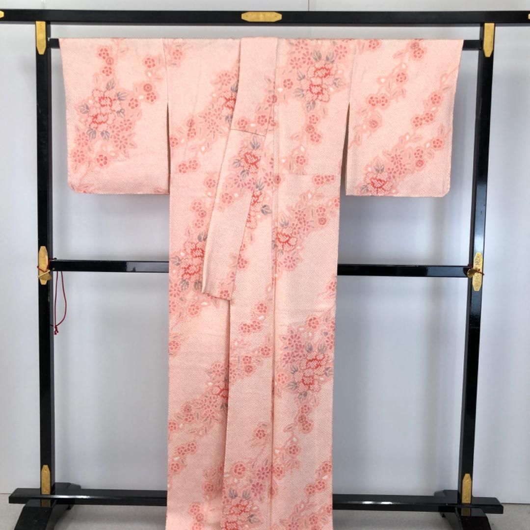 小紋 総絞り 美しい花模様 薄紅梅色 K-5002 小紋 総絞り 美しい花模様 薄紅梅色 K-5002 - メルカリ