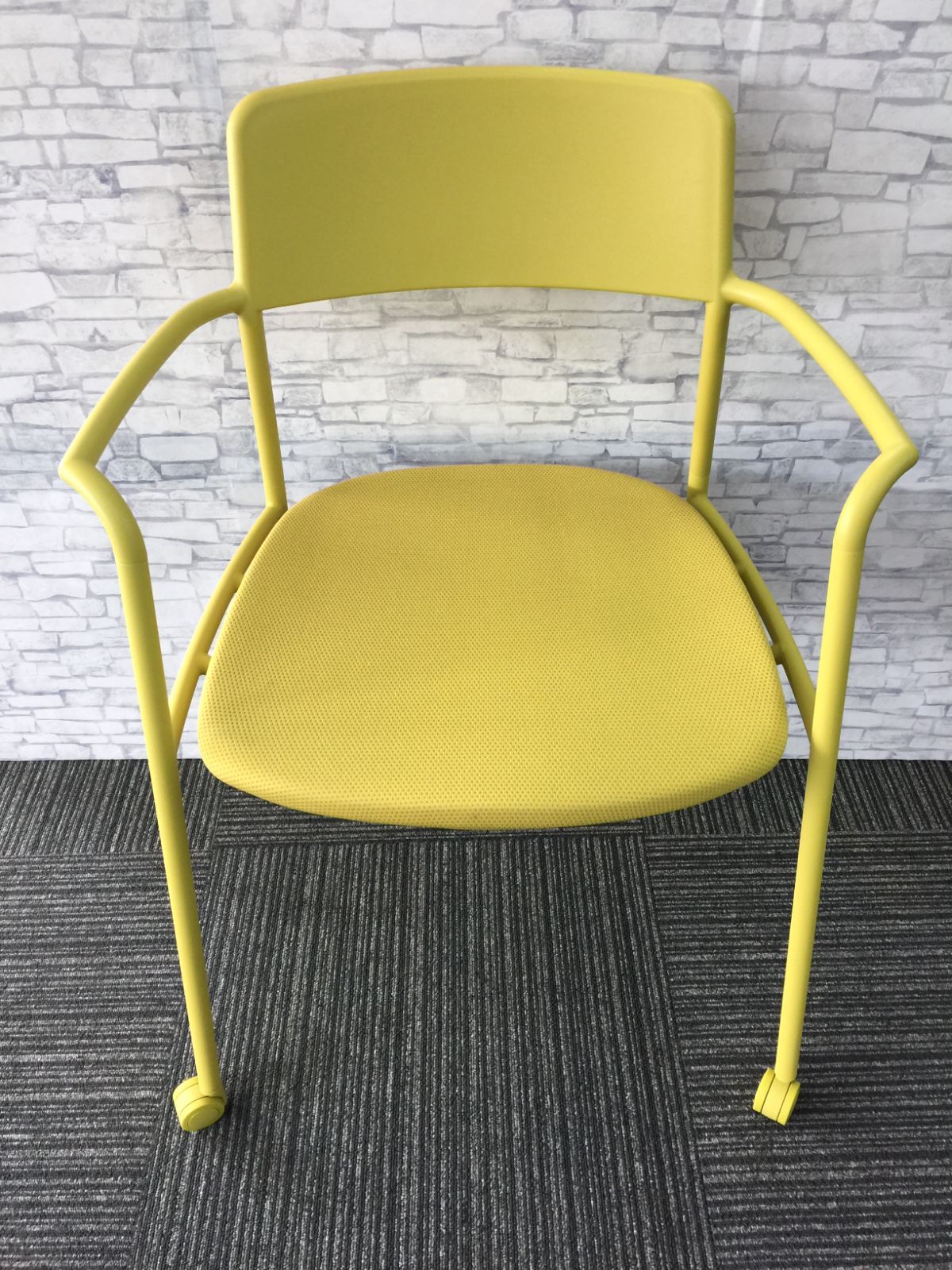 引取り コクヨ ネスティングチェア K01-Z211CU2 イエロー オフィスチェア Y0716