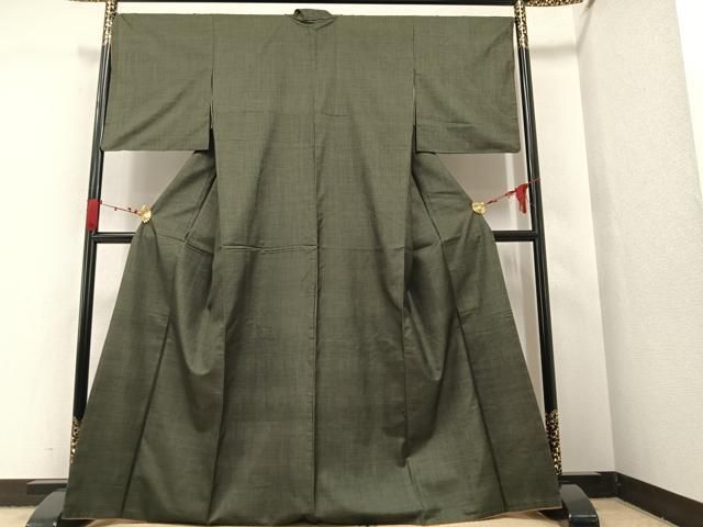 平和屋着物●本場大島紬　160亀甲　総詰め　正絹　逸品　AAAW0046ph 平和屋着物○本場大島紬 160亀甲 総詰め 正絹 逸品 AAAW0046ph 平和屋着物