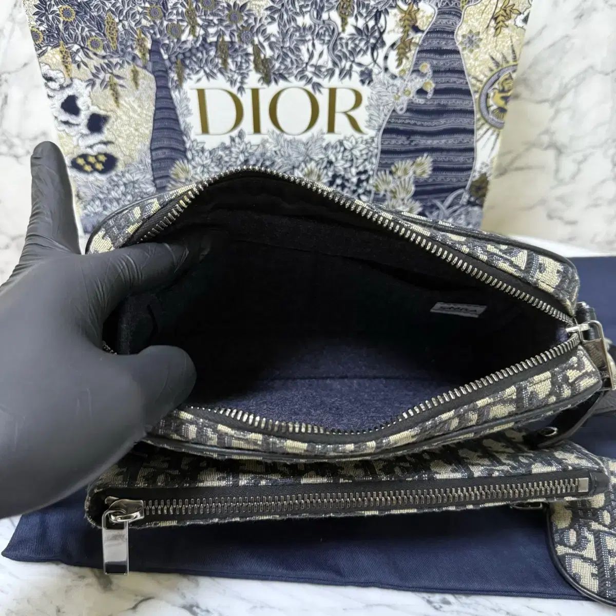 未使用美品【ディオール】オブリークサドル トリプルバッグ Dior(ディオール) オブリーク トリプル サドルバッグ クロス