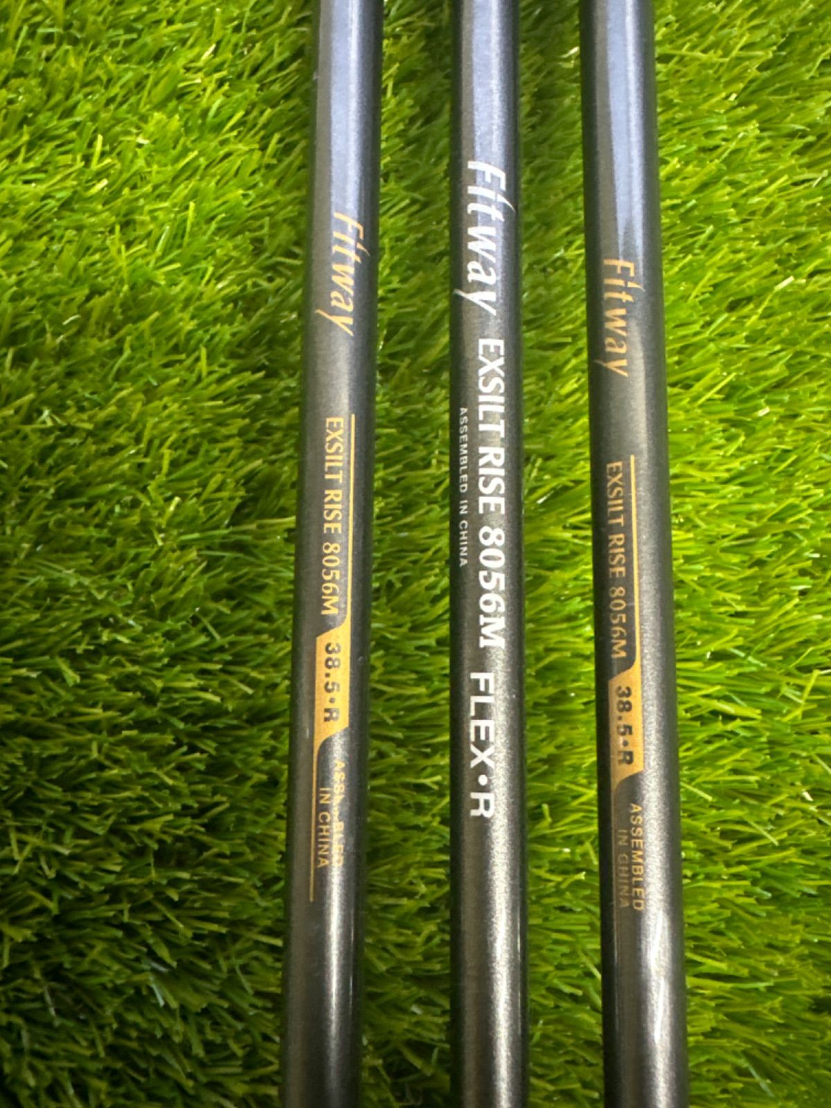 【左/レフティ】グリップ全て新品/TaylorMade r7Ti アイアンセット ゴルフ アイアンセット レフティー 左 左/レフティ】グリップ全て新品