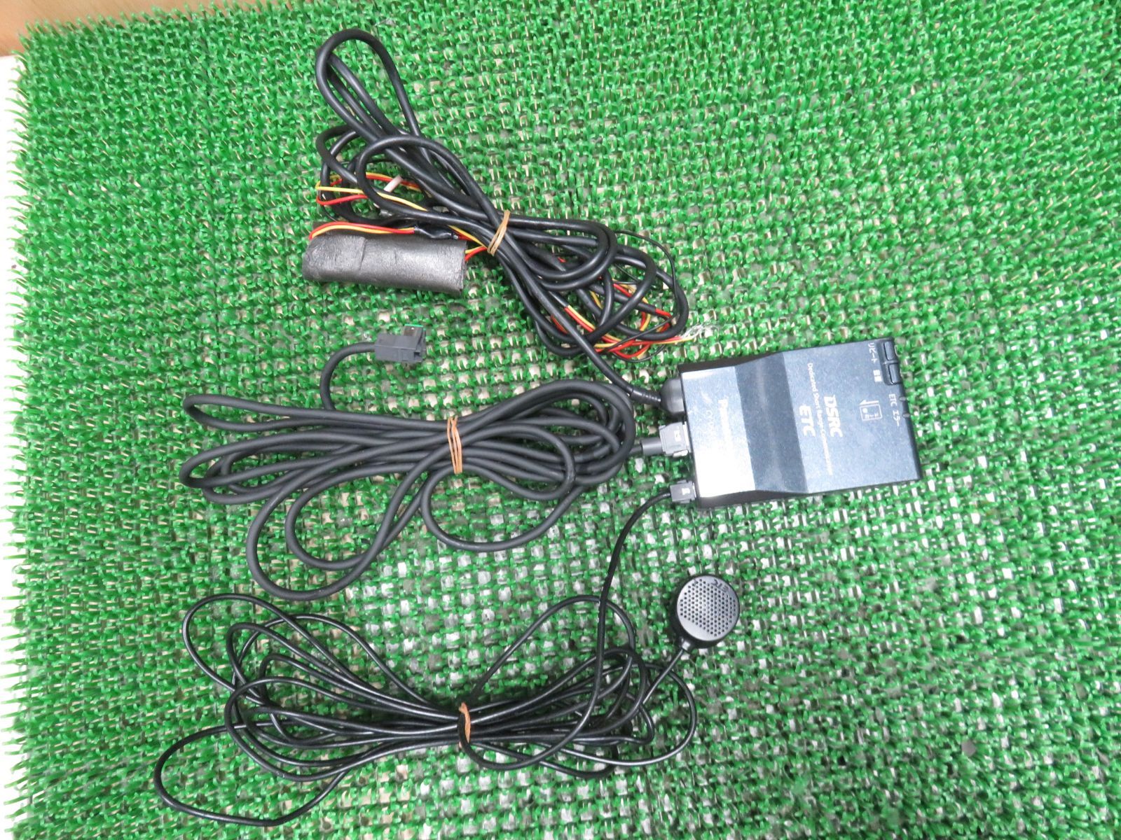 E9432| パナソニック DSRC CY-DSR110D ETC車載器 アンテナ分離型 普通自動車