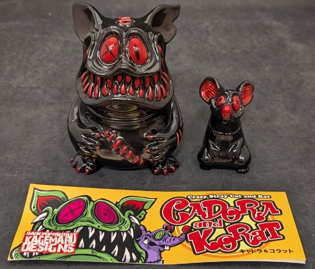 UNDEAD TOYS KAGEMARU DESIGNS キャドラu0026コラット 黒成型/赤