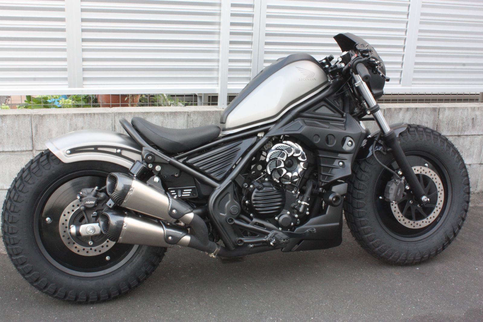 ダミーエアクリーナー