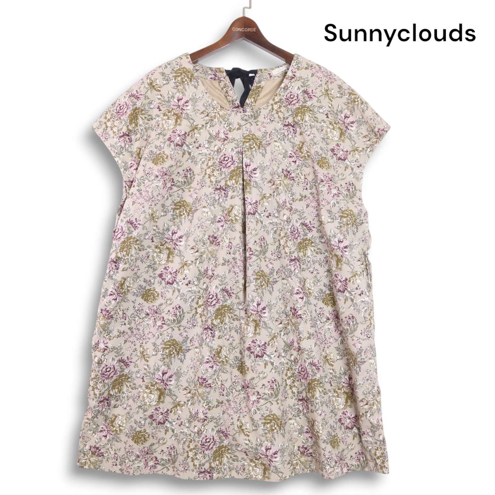 美品】Sunny clouds サニークラウズ 春夏☆ フレンチスリーブ 花