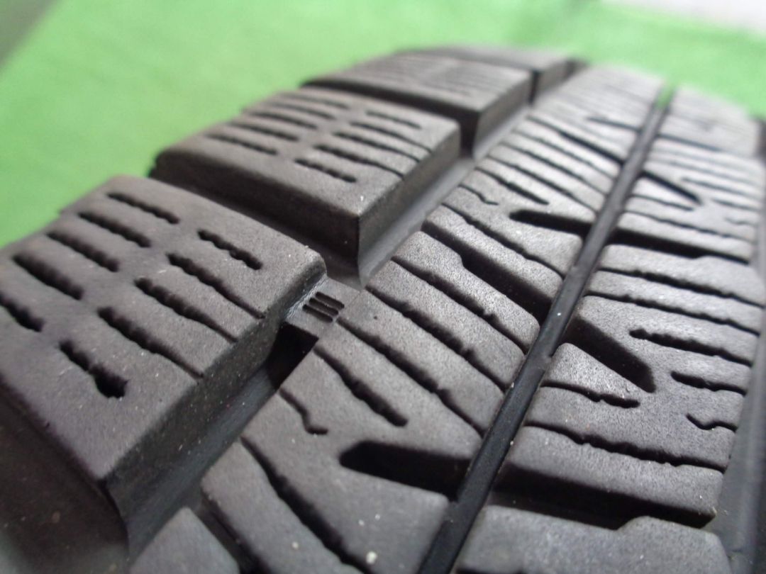 最安値 ヨコハマ アイスガードIG60 215 65R16 スタッドレスタイヤ 2本 2021年 神奈川県 確かな品質。必見！