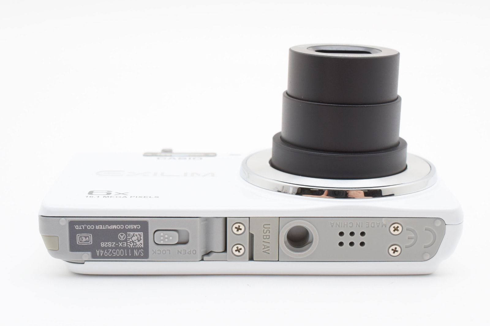 コンパクトデジタルカメラ