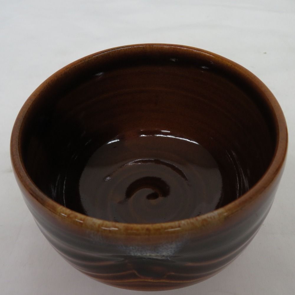 九代 勘兵衛 大樋焼 福茶碗 共箱付き 骨董・民芸品 美品 - メルカリ