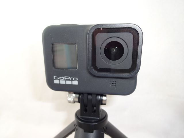 GoPro HERO8 BLACK ミニ三脚 予備バッテリー付きです。