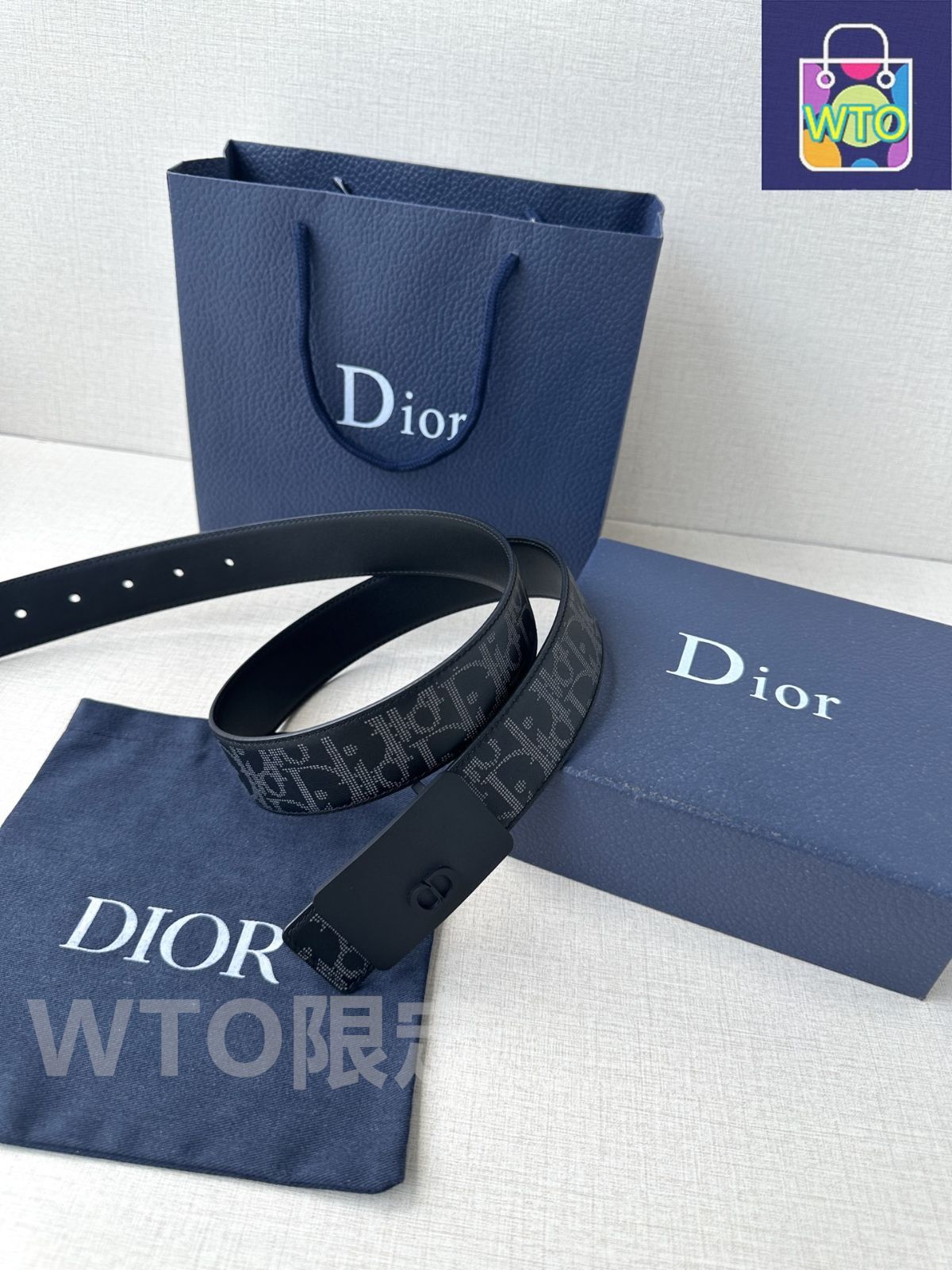 Dior メタルベルトバックル イタリア製　CDロゴ Dior メタルベルトバックル イタリア製 CDロゴ Dior メタル