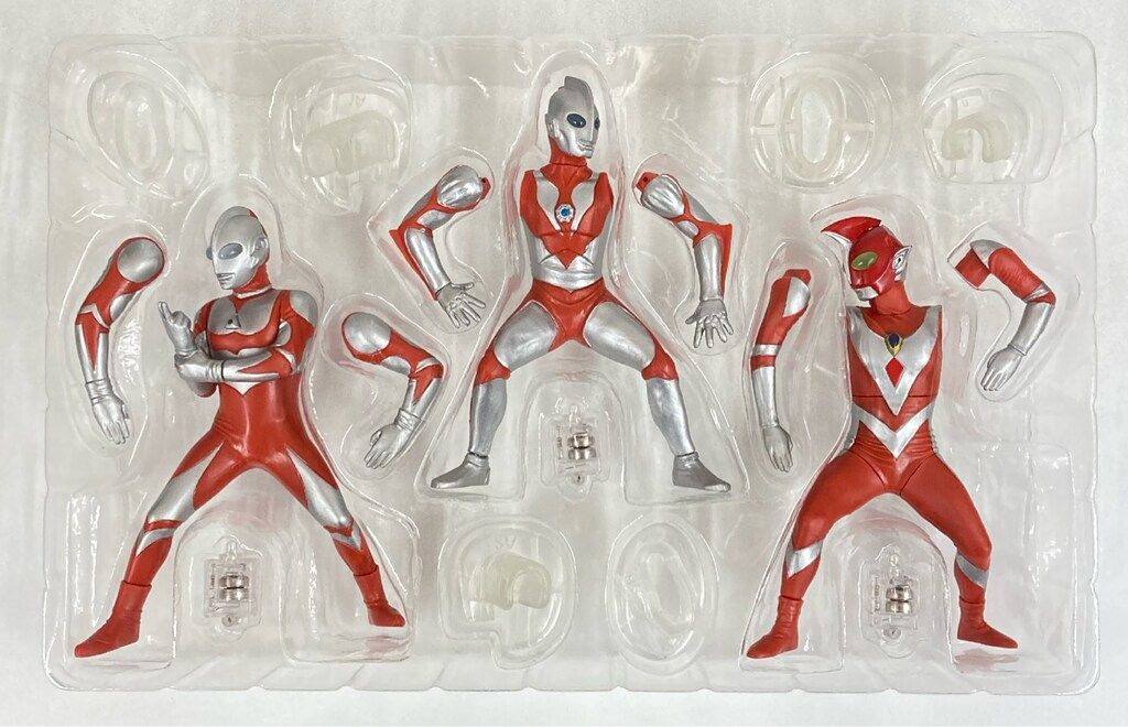 バンダイ アルティメットルミナスプレミアム ウルトラマンEX 壱