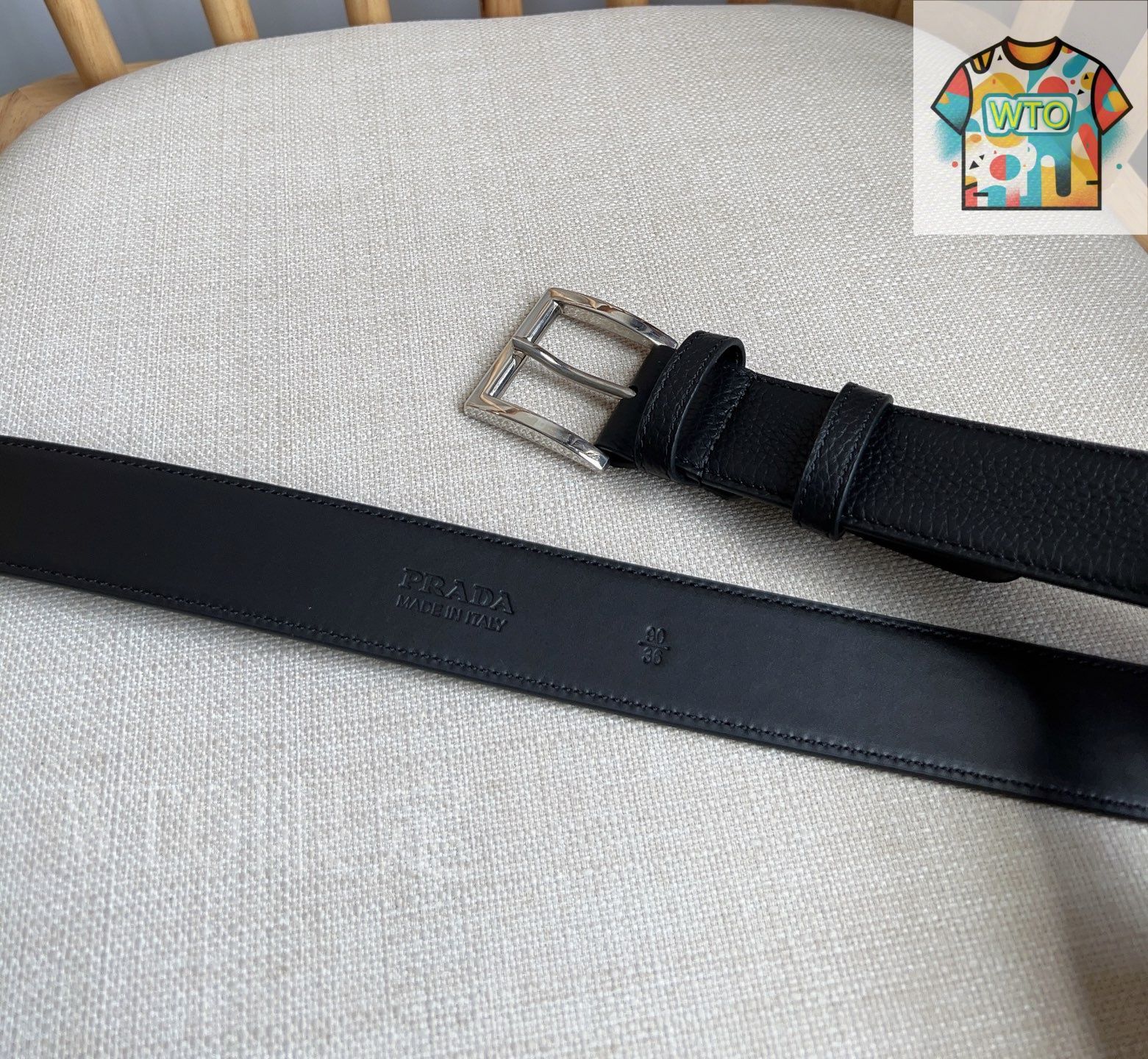 本物美品　PRADA レザーベルト　プラダ PRADA - プラダ/PRADA ベルト メンズ 型押しカーフスキン レザー