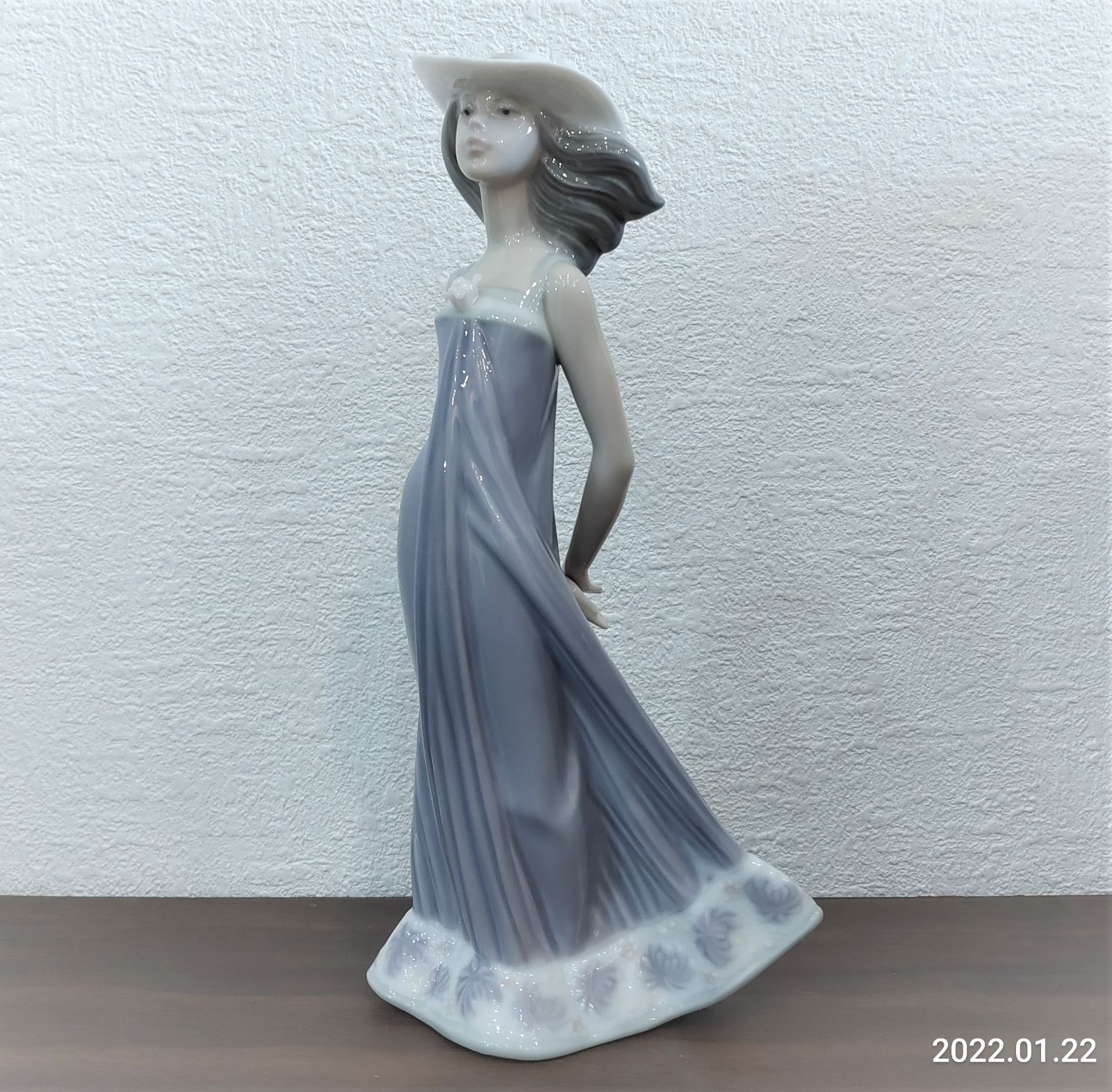 美品 LLADRO リヤドロ 5644「少女スーザン」 フィギュリン 1点 置物