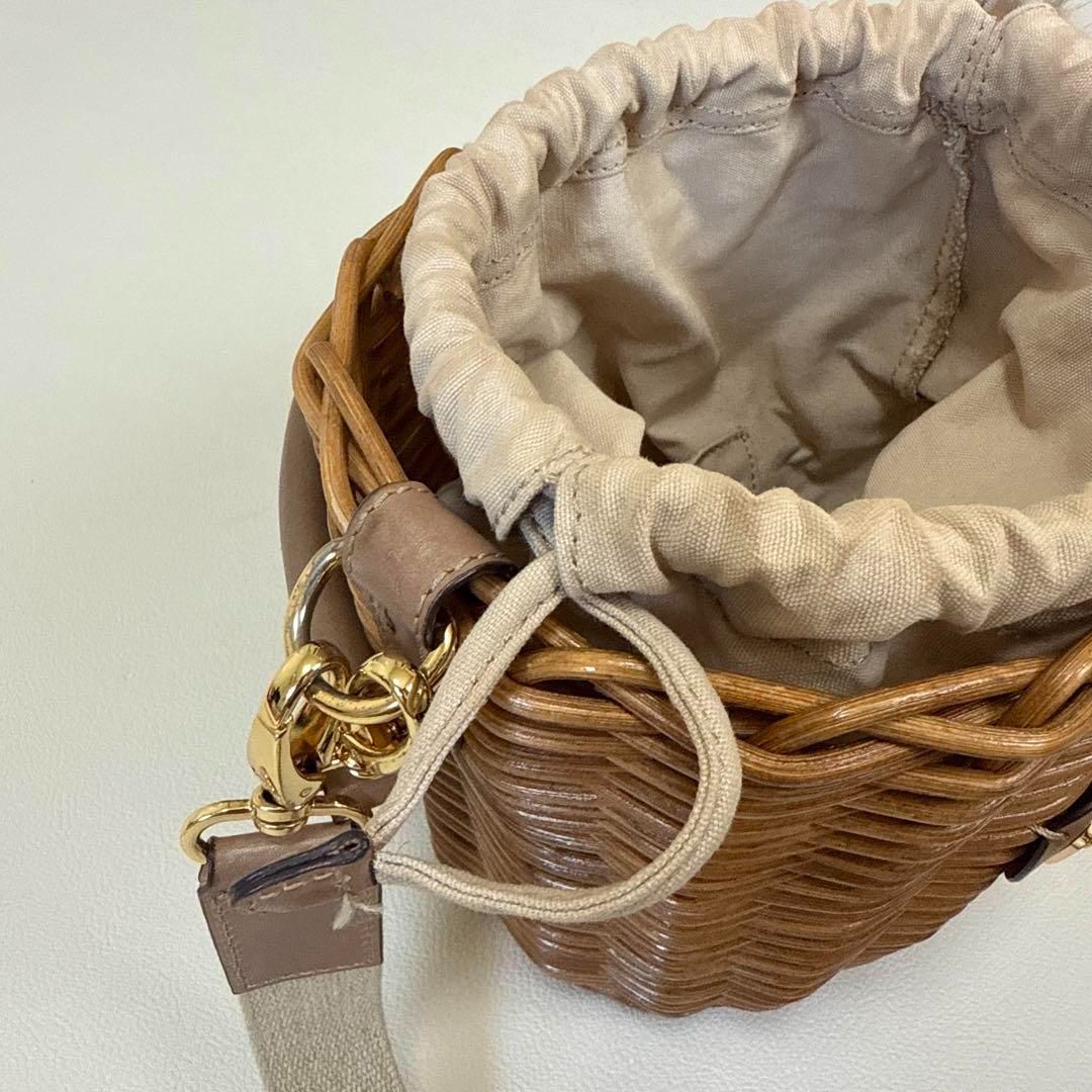 ATAO かごバッグ　2way ショルダーバッグ　ハンドバッグ　金金具　ブリーゼ ATAO かごバッグ 2way ショルダーバッグ ハンドバッグ 金金具