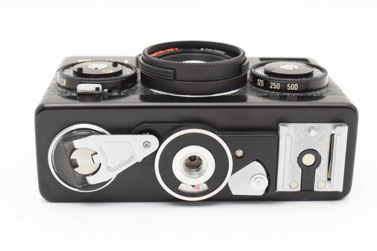 ローライRollei 35 SE シンガポール製 美品 ☆美品☆ ローライ ROLLEI 35 SE ブラック シンガポール製 ☆ L2980