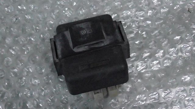 CBF125　LALPCJ72XE3301xxx　の　CDI:#1736994224