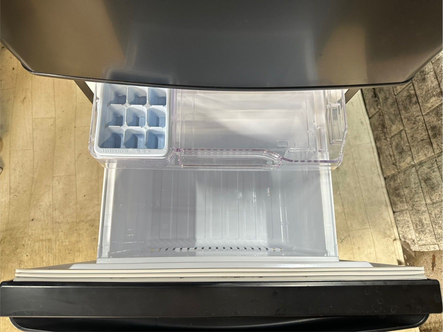 大阪送料無料☆3か月保障付き☆冷蔵庫☆三菱☆2ドア☆2022年☆MR-P15EG