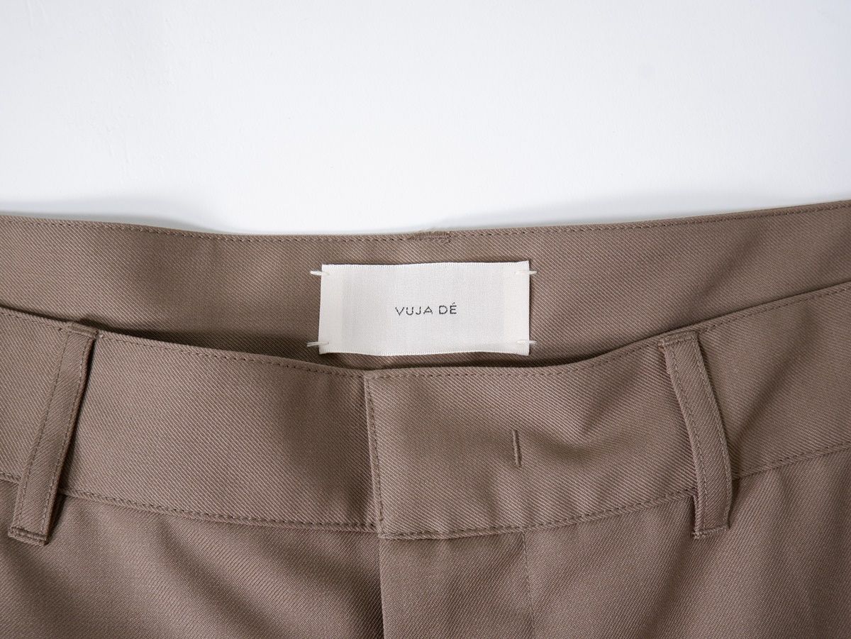 VUJA DEヴジャデ VUJADE GALA PLEATED TROUSERSパンツ【L】【MPTA76592