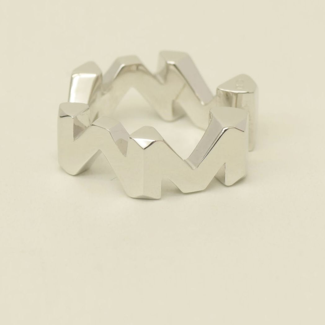 シルバー SILVER