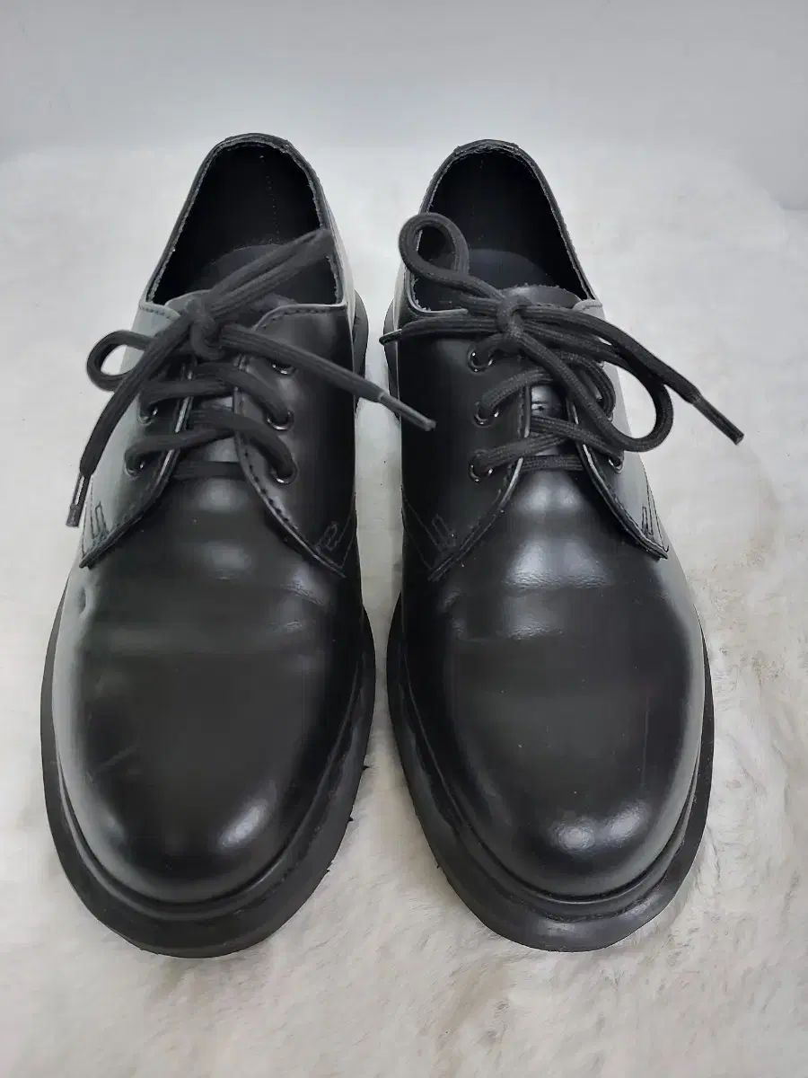 DR. MARTENS ドクターマーチン 3ホール ブラック 正規品 230 235サイズまで
