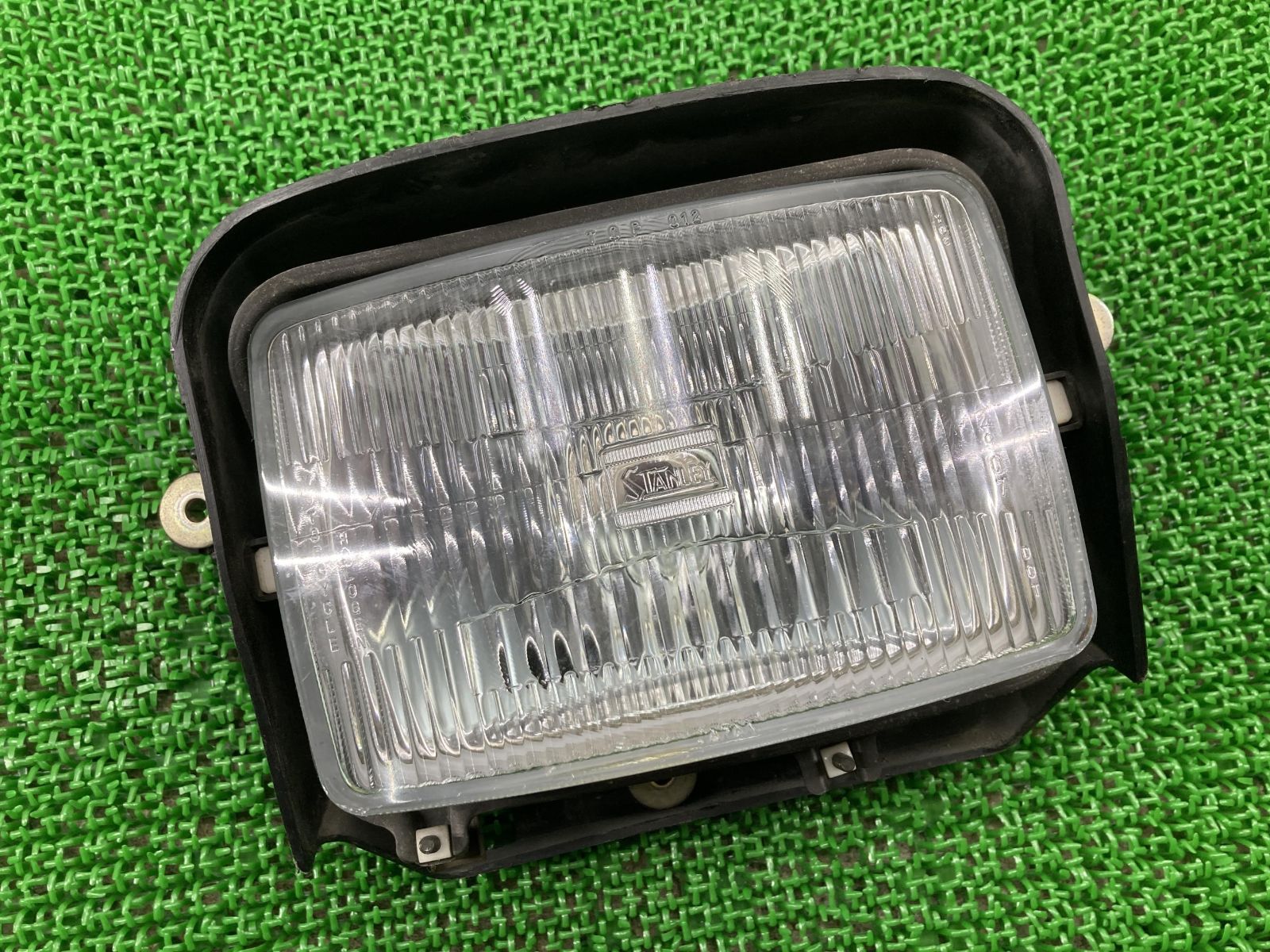 VT250F ヘッドライト 2907 MC08-1086*** ホンダ 純正 中古 バイク 部品 MC08 割れ欠け無し 品薄 希少品 人気のノーマル 車検 Genuine