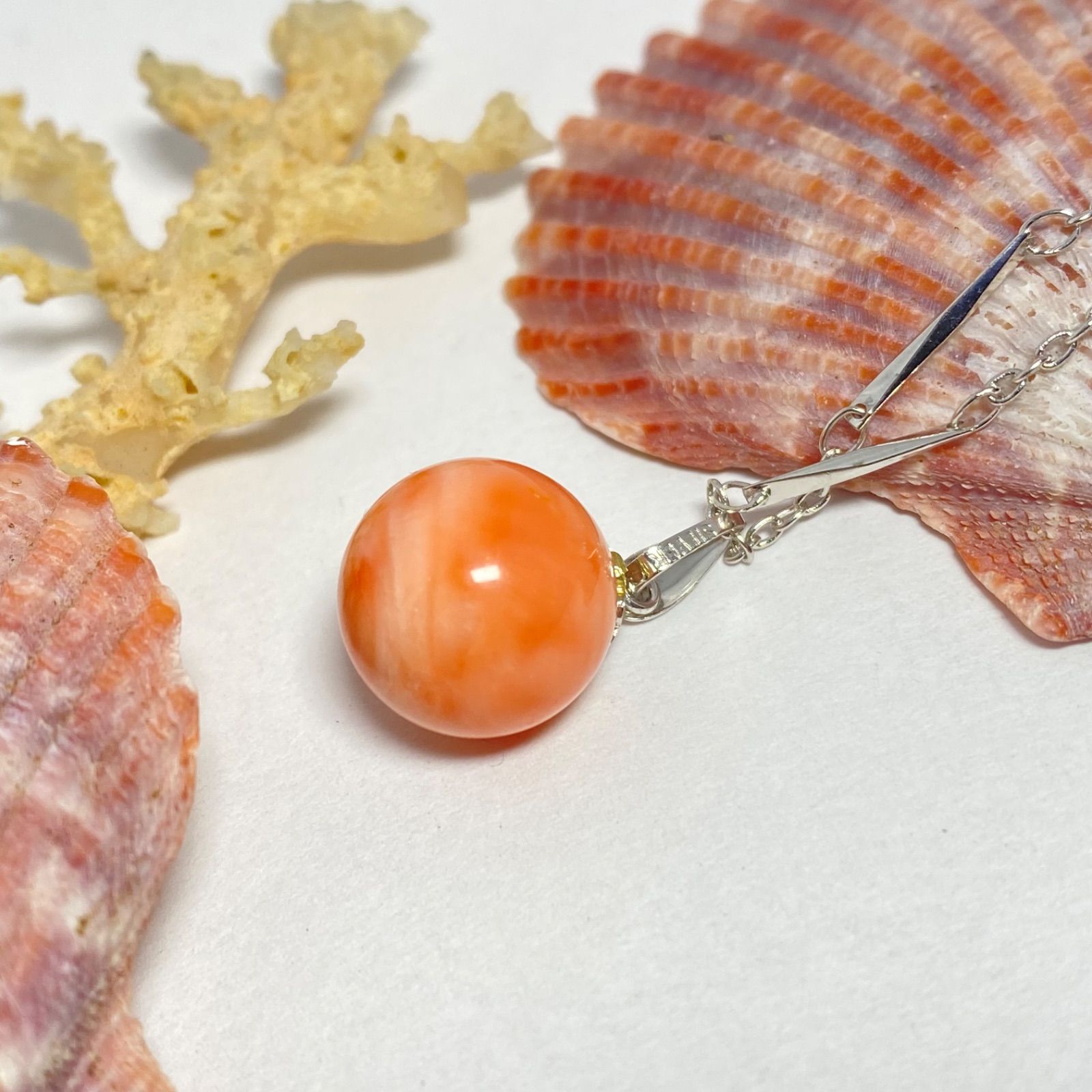 MCN-030 桃珊瑚 彫玉ネックレス MCN-030 桃珊瑚 彫玉ネックレス