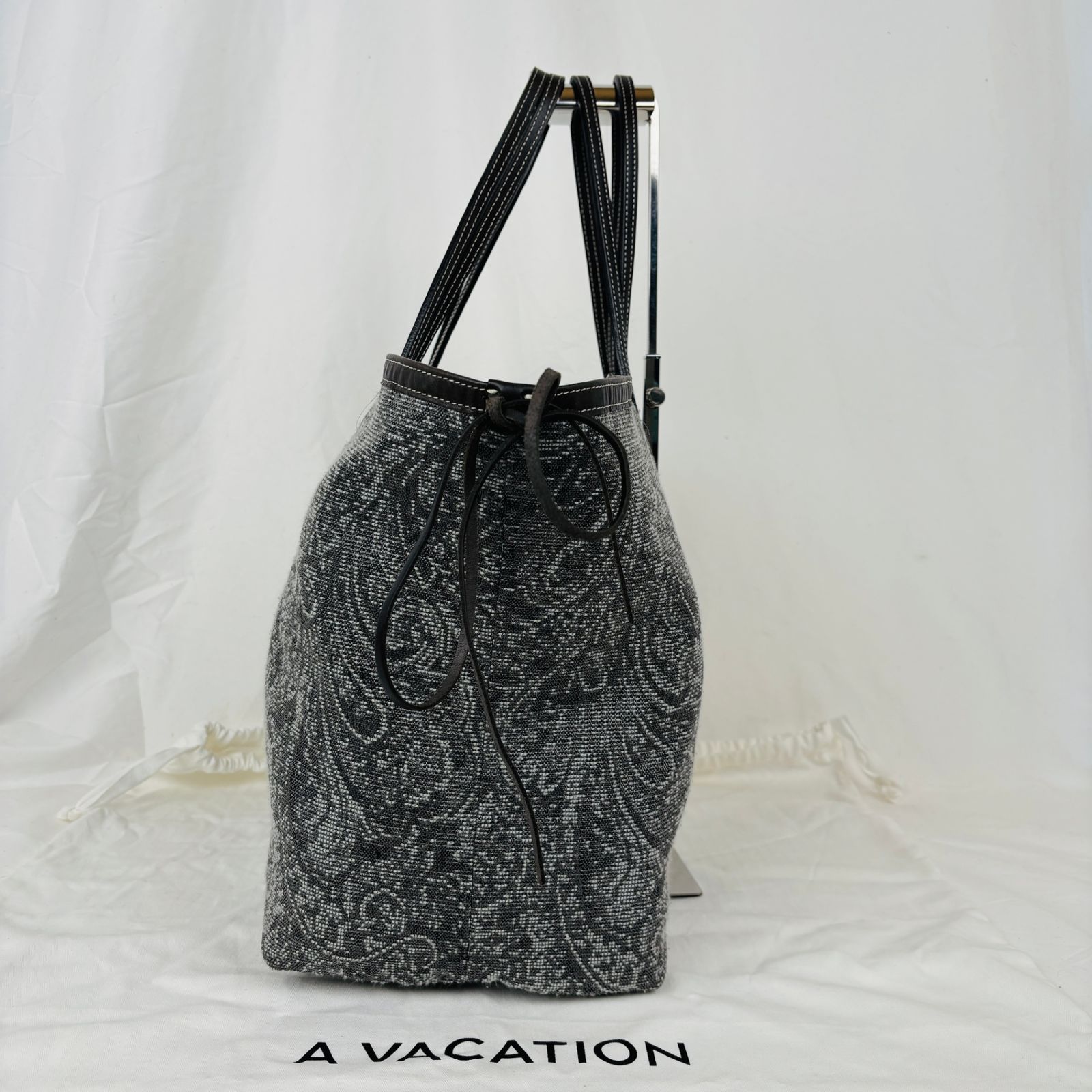 優雅な存在感で差をつける✨】 A VACATION トートバッグ ダンボトート  