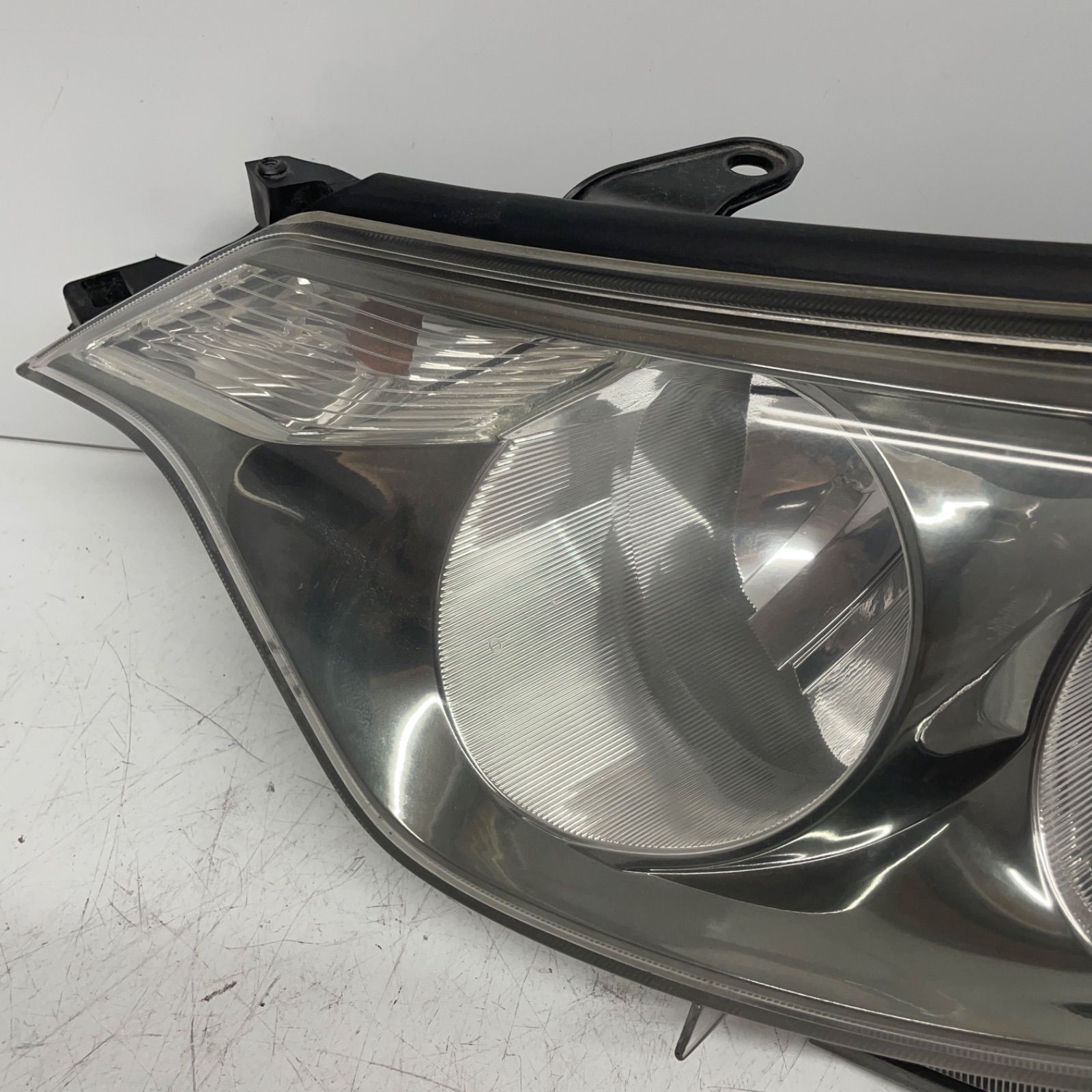 コーティング済】トヨタ ACR50 ACR55 GSR50 GSR55 50系 エスティマ 前期 ヘッドライト レンズ ランプ 左右セット LR HID  電動レベライザー付き koito 28-192 刻印70 P60756 - メルカリ