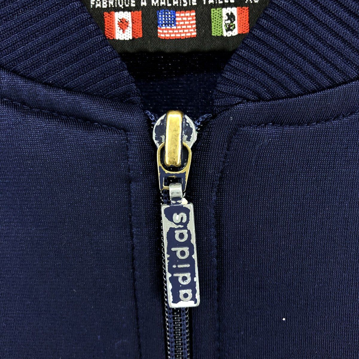 アディダス adidas