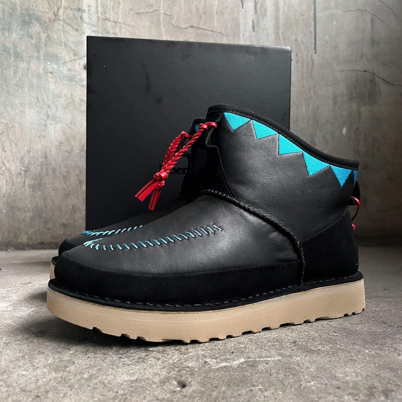 UGG × Liberaiders 25aw CAMPFIRE BLACK 28cm アグ リベレイダース キャンプファイア ブラック ブーツ