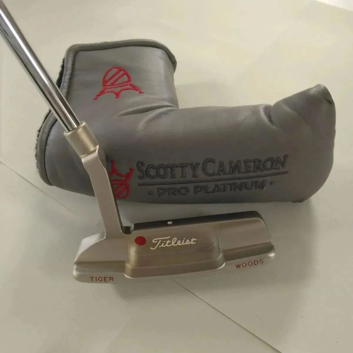 スコッティキャメロン 2002 MASTERS CHAMPION TIGER WOODS