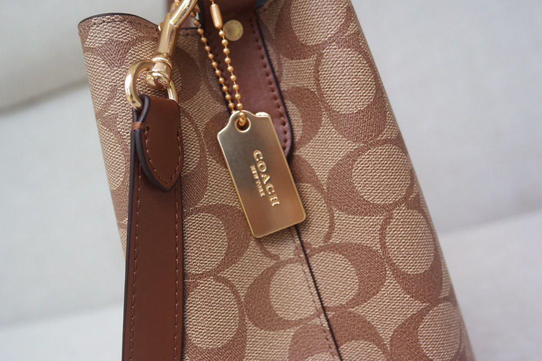 COACH - 新品 コーチ COACH ショルダーバッグ モリー バケット