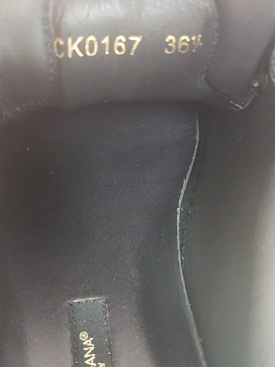 2 3回履いた状態良し Dolce-Gabbana ドルチェ＆ガッバーナ ハート プリンセススニーカー スポーツスニーカー