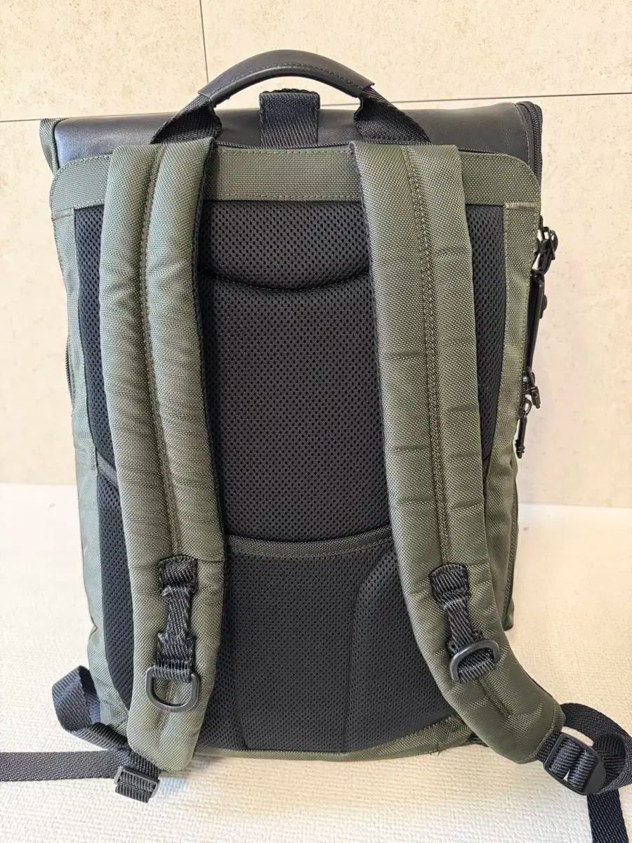 アルファ ブラボー