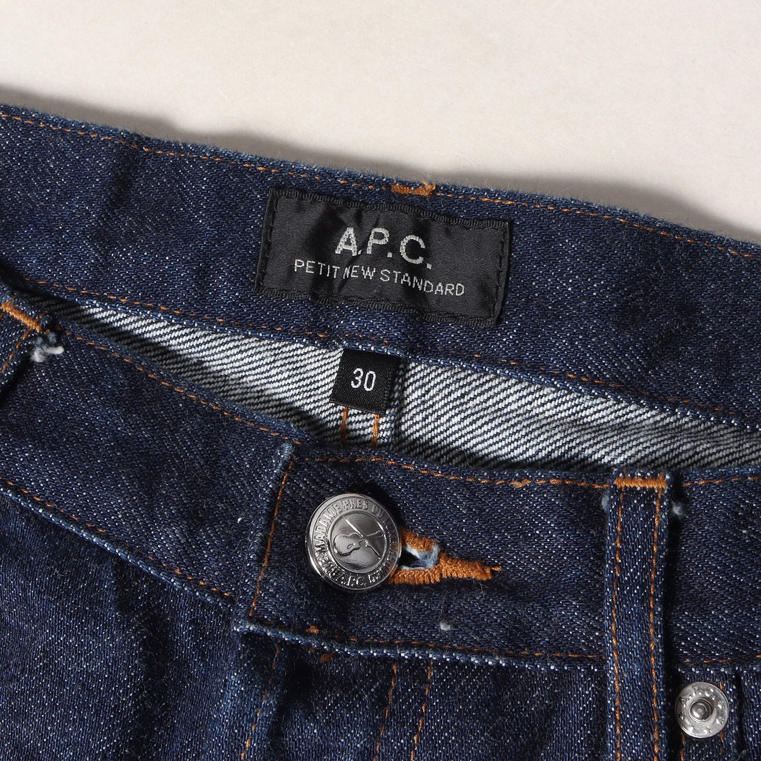 A.P.C. アーペーセー パンツ サイズ:30 テーパード リジッド デニム