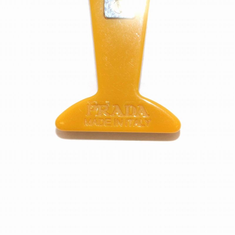 PRADA (プラダ t飛行機 ピン ブローチ PRADA (プラダ t飛行機 ピン ブローチ - メルカリ