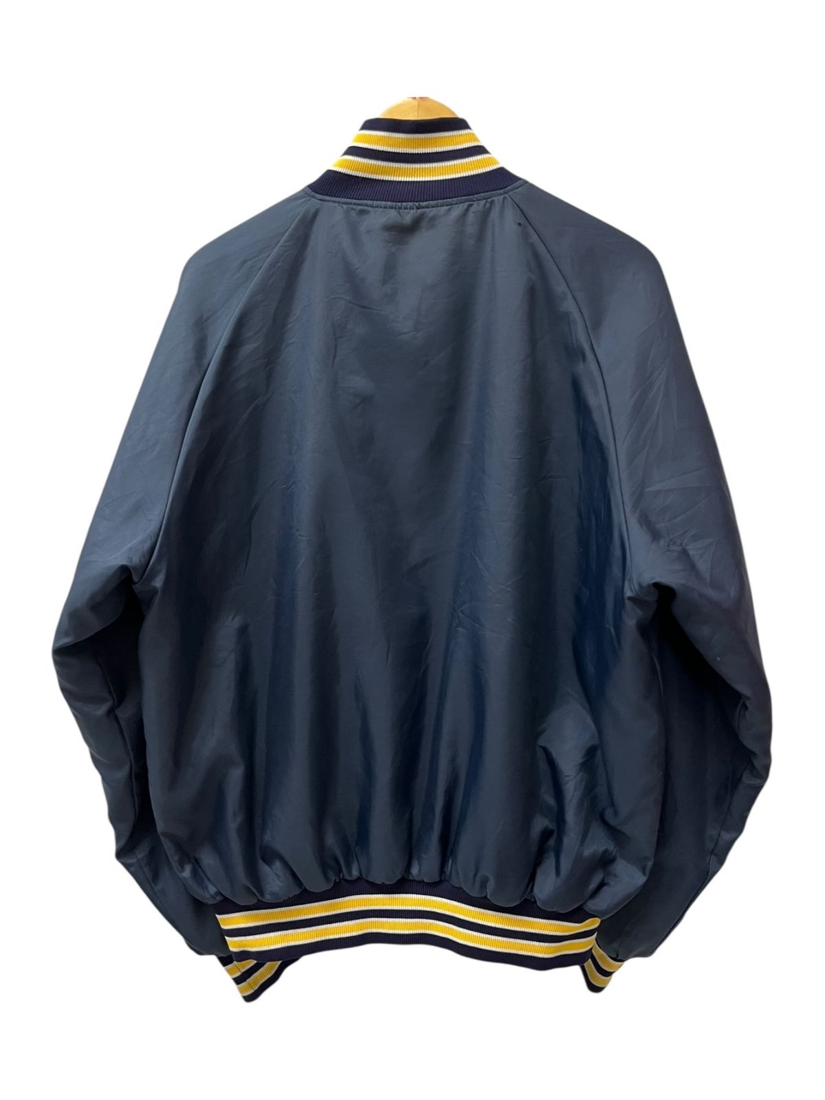 BUTWIN (バトウィン) USA製 80s 古着 ナイロンスタジャン 中綿