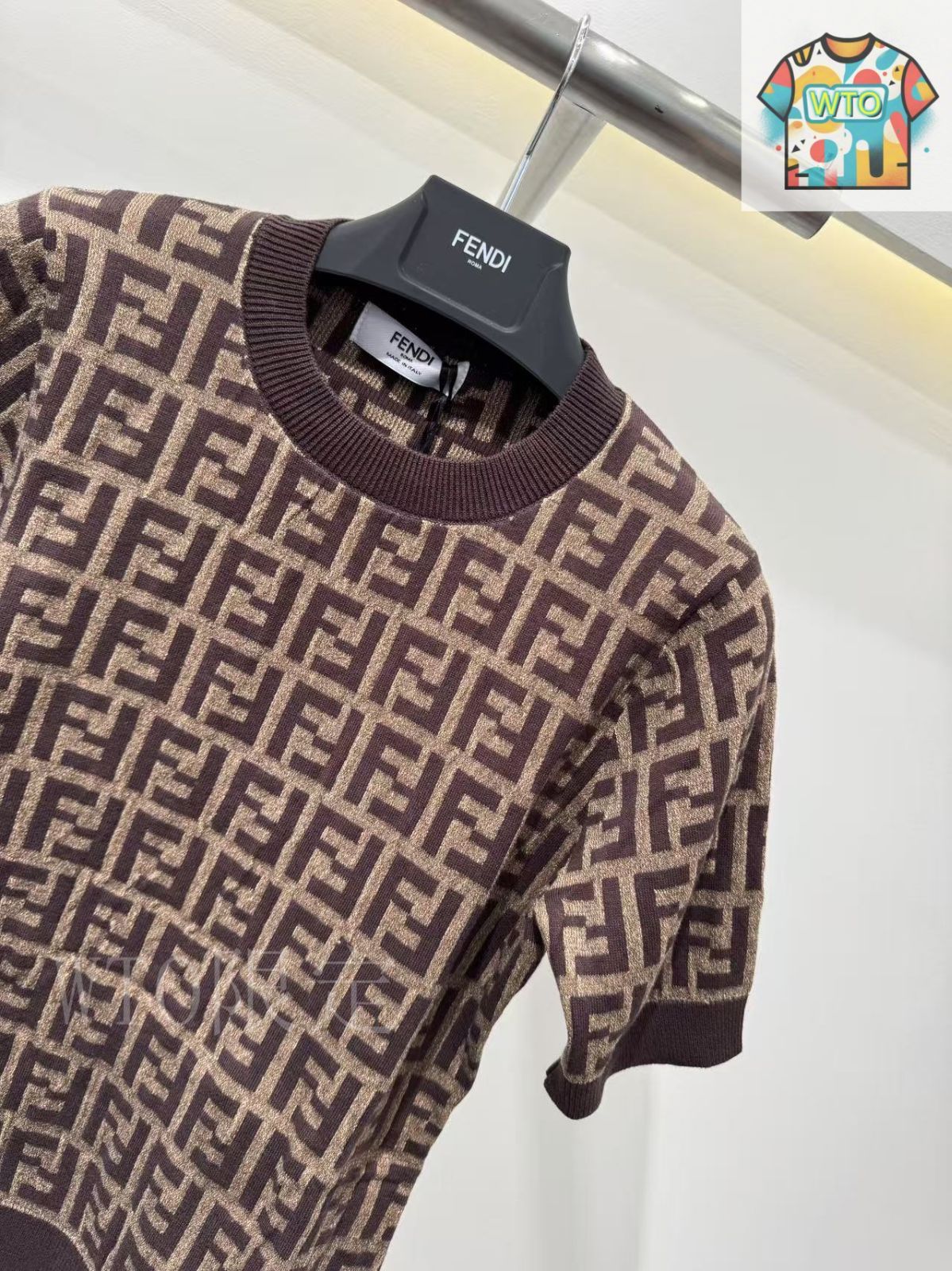 今日特価】Fendi ファッショナブル ショートスリーブ SML-2