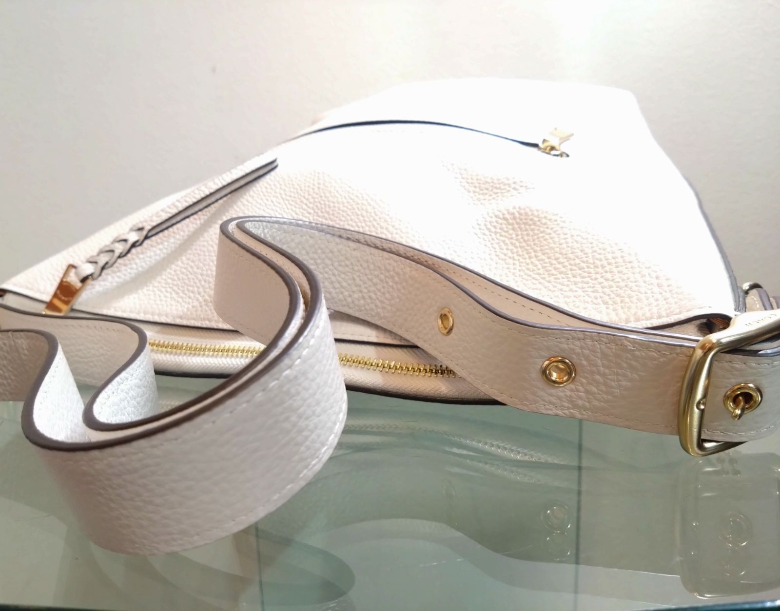 極美品☆COACH ショルダーバッグ ヴァル ダッフル C2818 保存袋付き 