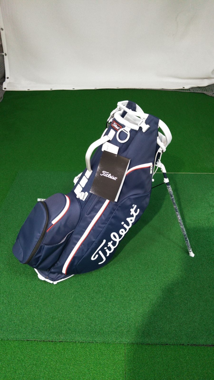 タイトリスト ゴルフ スタンド式 キャディバッグ 美品！ Titleist キャディバッグ（種類：スタンド式）｜ゴルフ用バッグ