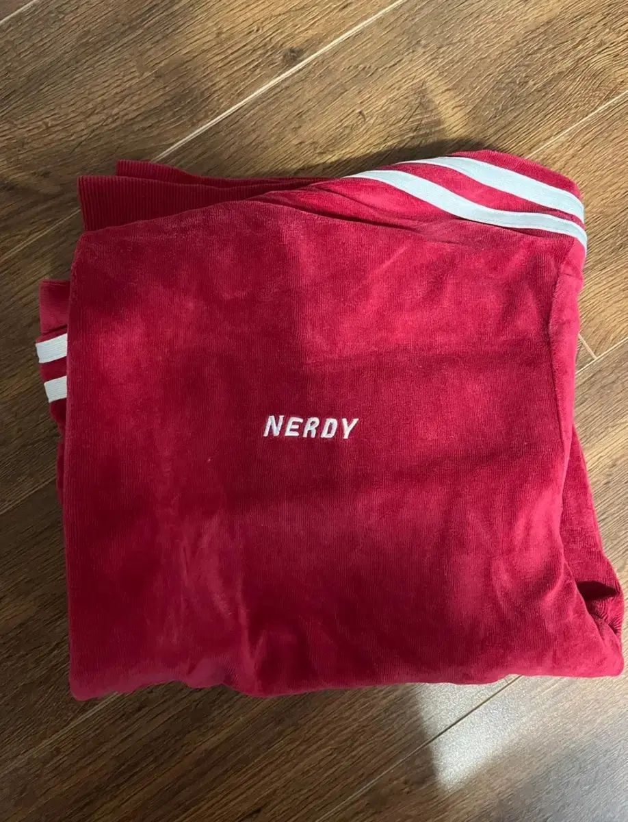 NERDY(ノルディ) トレーナー ジャージ