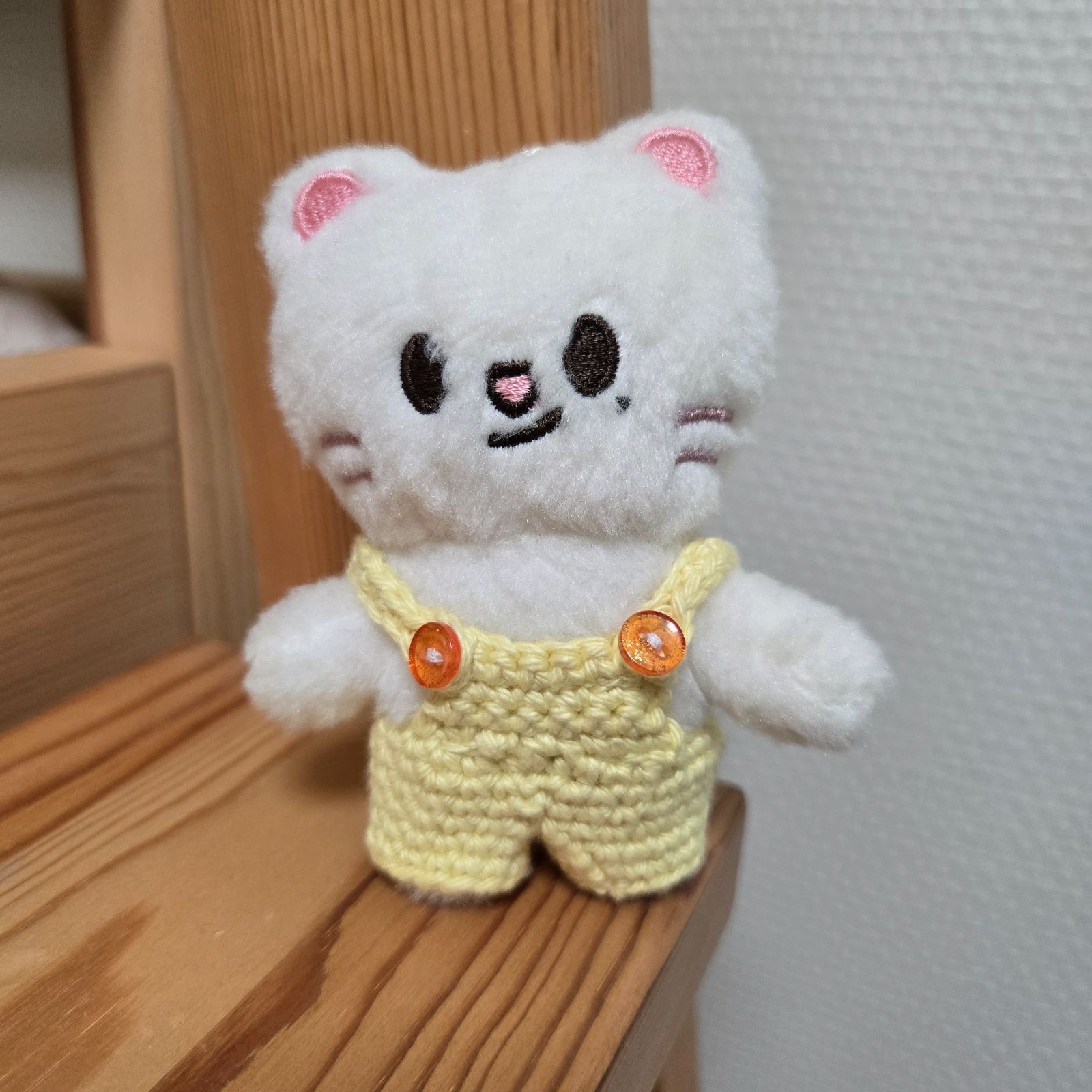 Skzooplush  オーバーオール　ぬい服　黄色　ハンドメイド品　編み物