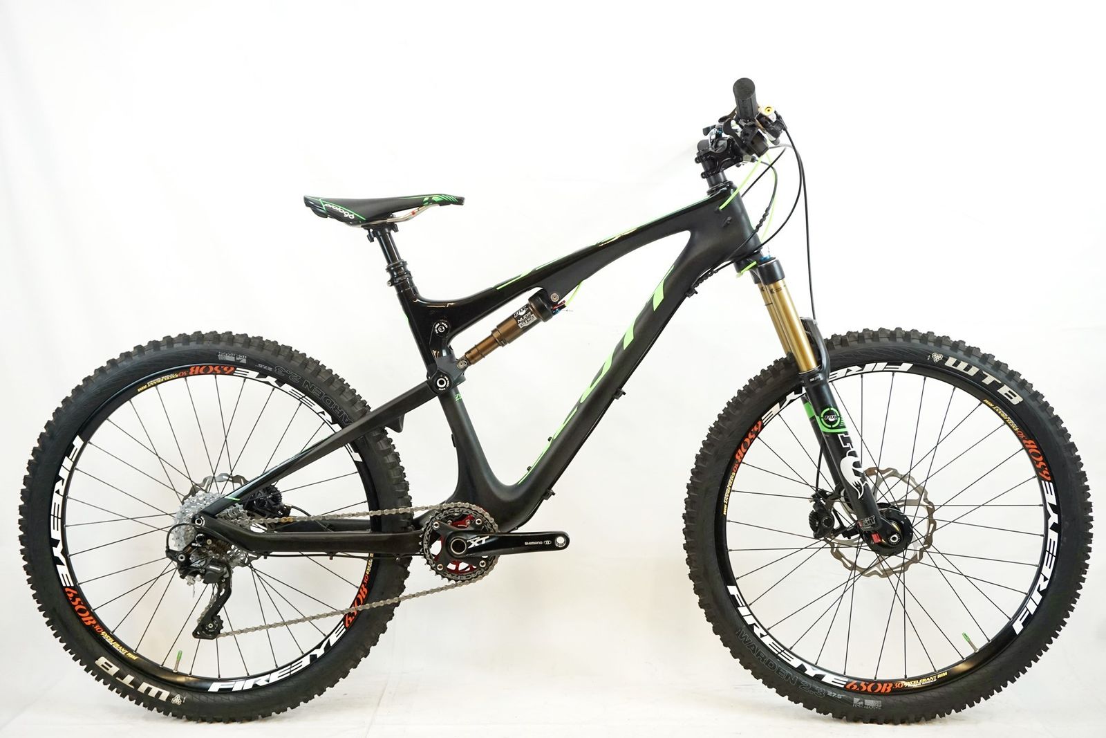 SCOTT SCALE 710 plus セミファット MTB 170cm前後 2017 Scott Scale 710 Plus Bike - Reviews, Comparisons, Specs