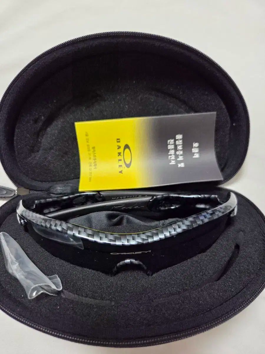 OAKLEY オークリー 炭素 サングラス