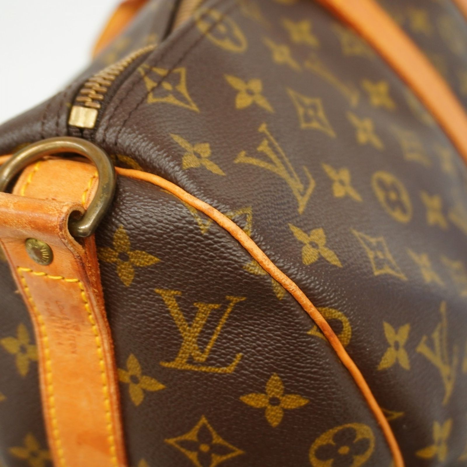 Vuitton ルイ