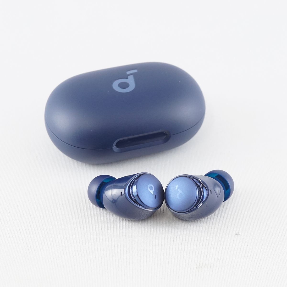 Apple AirPods Pro 純正品　MWP22J/A Apple 【新品未開封/保証未開始】AirPods pro MWP22J/A Apple