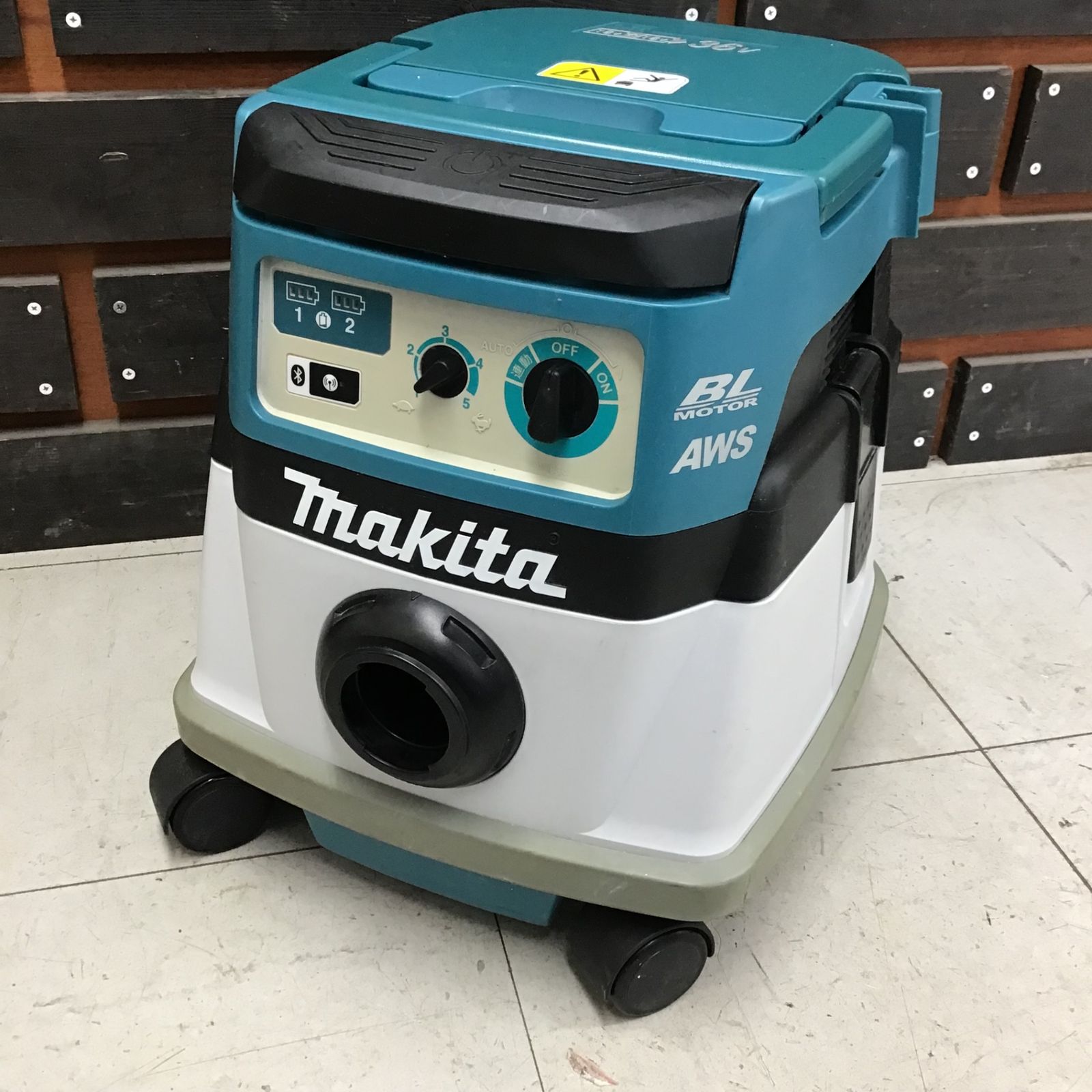 コードレス集じん機 乾式