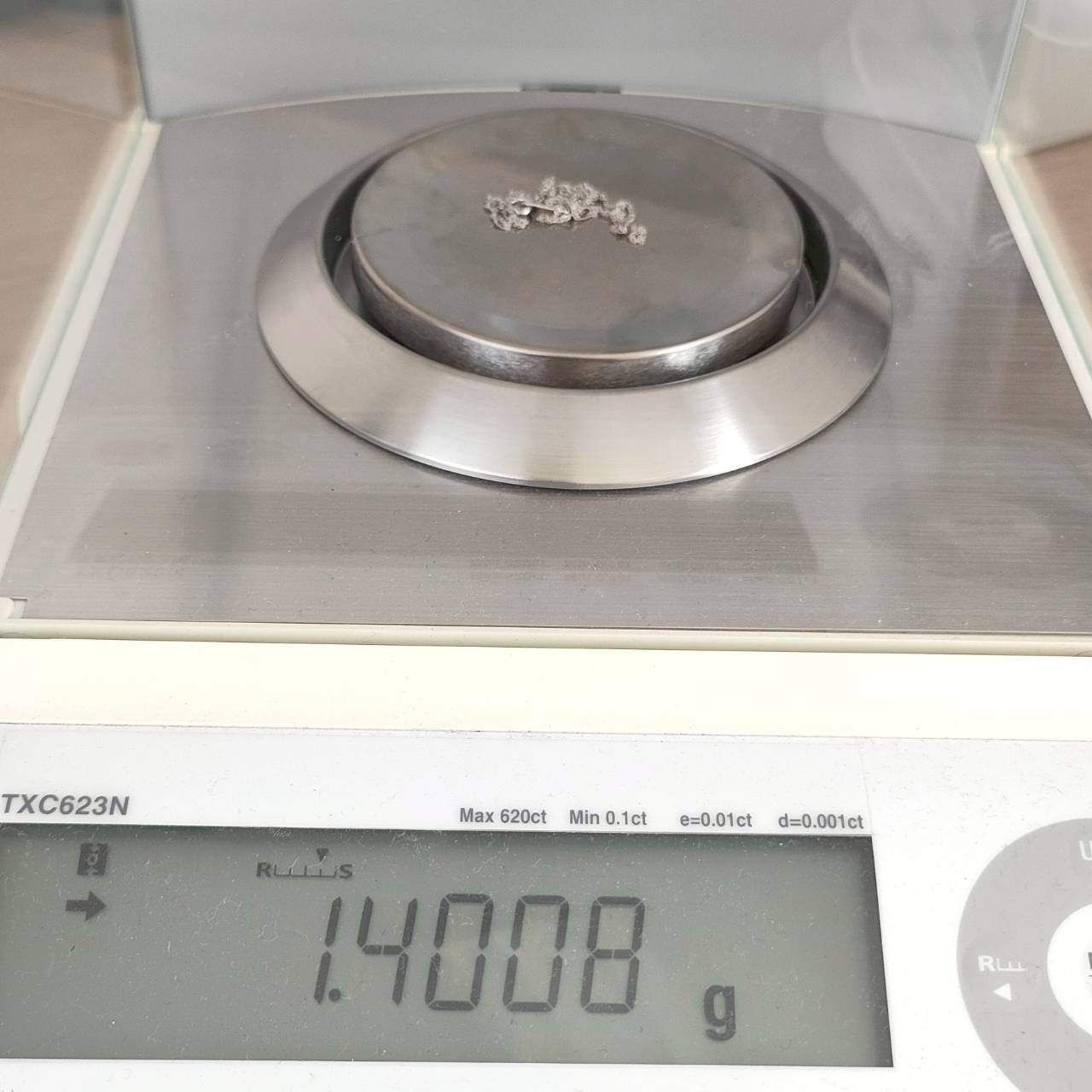 Pt850 プラチナ 男女兼用 スクリューネックレス 1.4ｇ 40㎝ C922