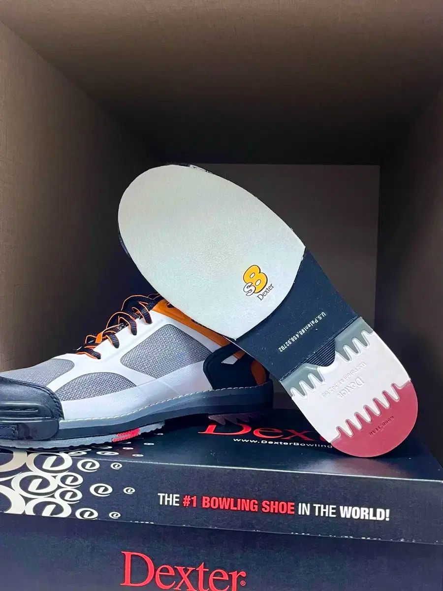 特売品期間限定。 デクスター ボーリングシューズ 255 お手頃価格でご提供し!