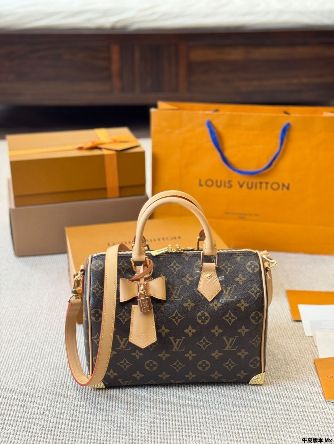 高級感溢れるデザイン♪【Louis Vuitton】ハンドバッグ 60591-1827-
